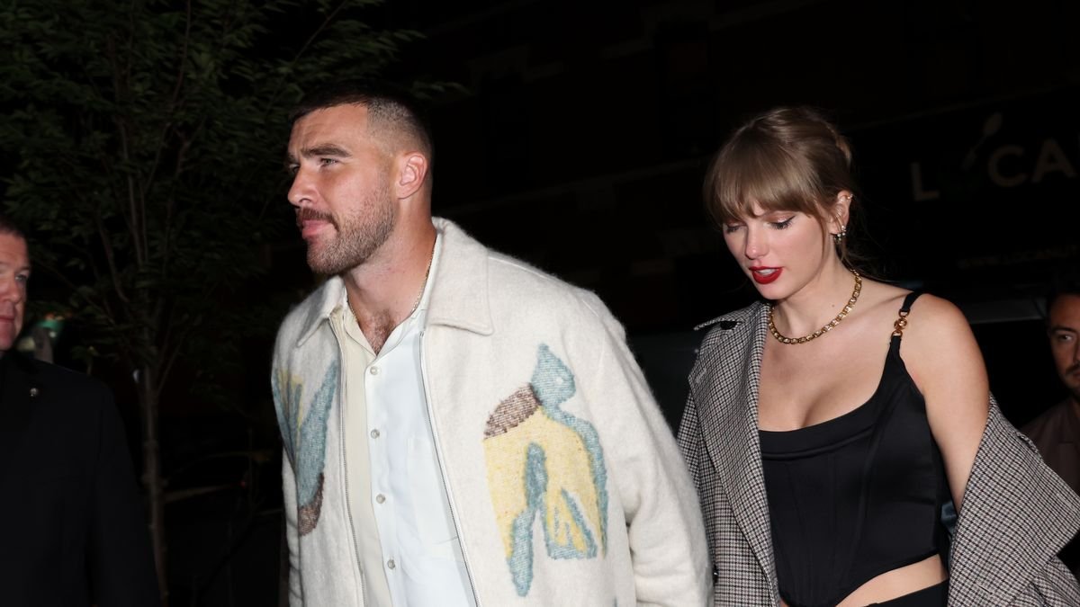 An intriguing portrayal of Travis Kelce and Taylor Swift's unique connection.