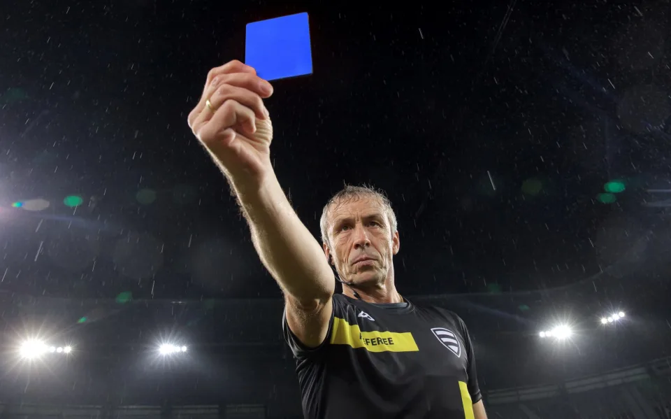 Blue cards to be introduced for football sin-bins