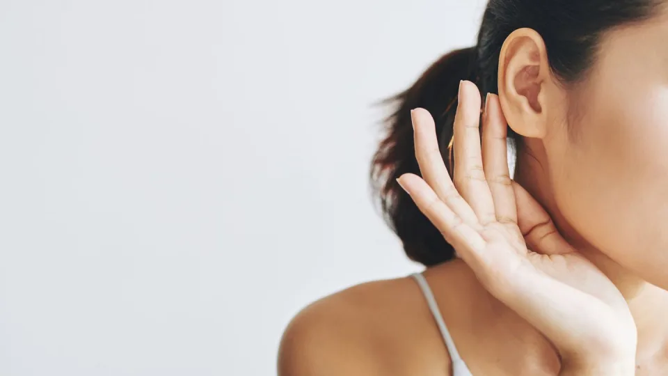 The Easy (Trust Us) Ways To Get Rid of Blackheads In Your Ears